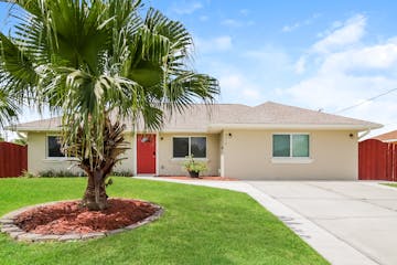 4312 13th St SW Lehigh acres, FL 33976